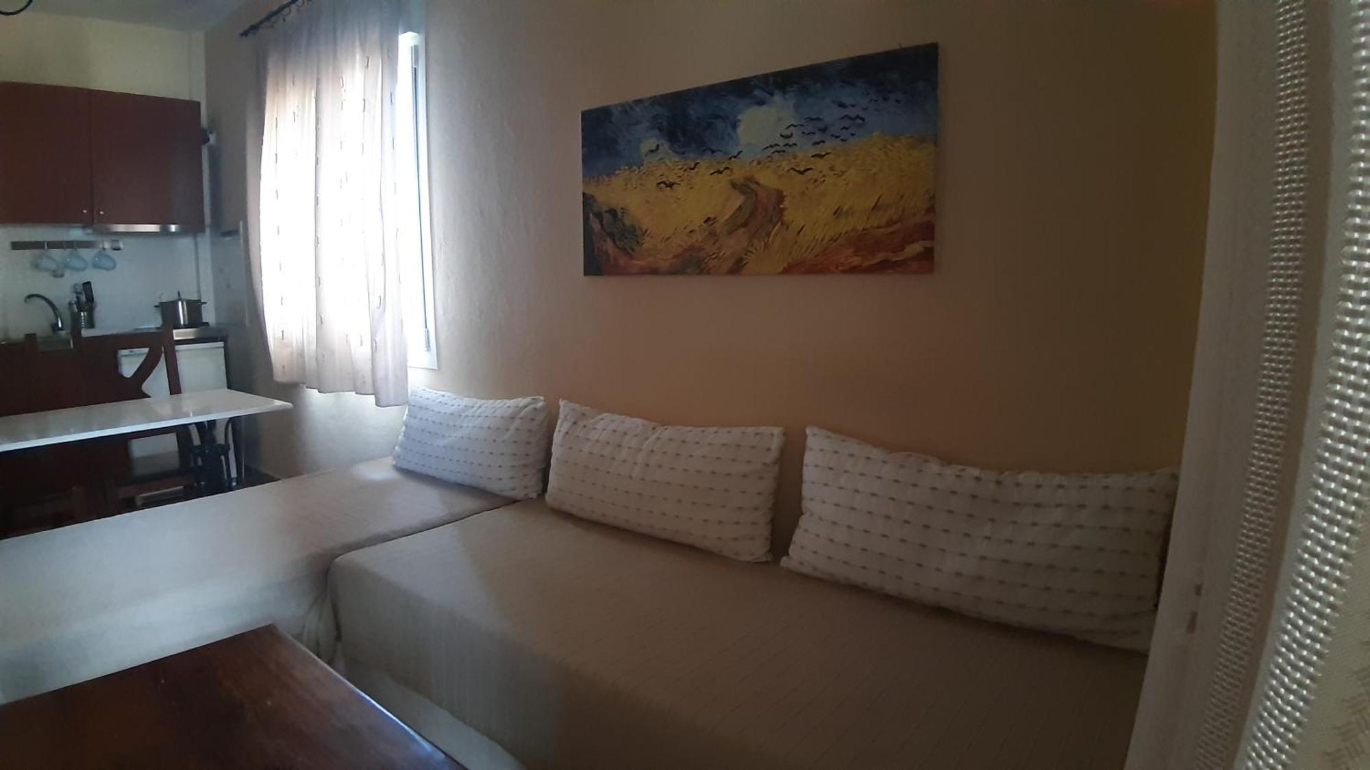 Ydna Family Hotel Apartments Посіді Екстер'єр фото